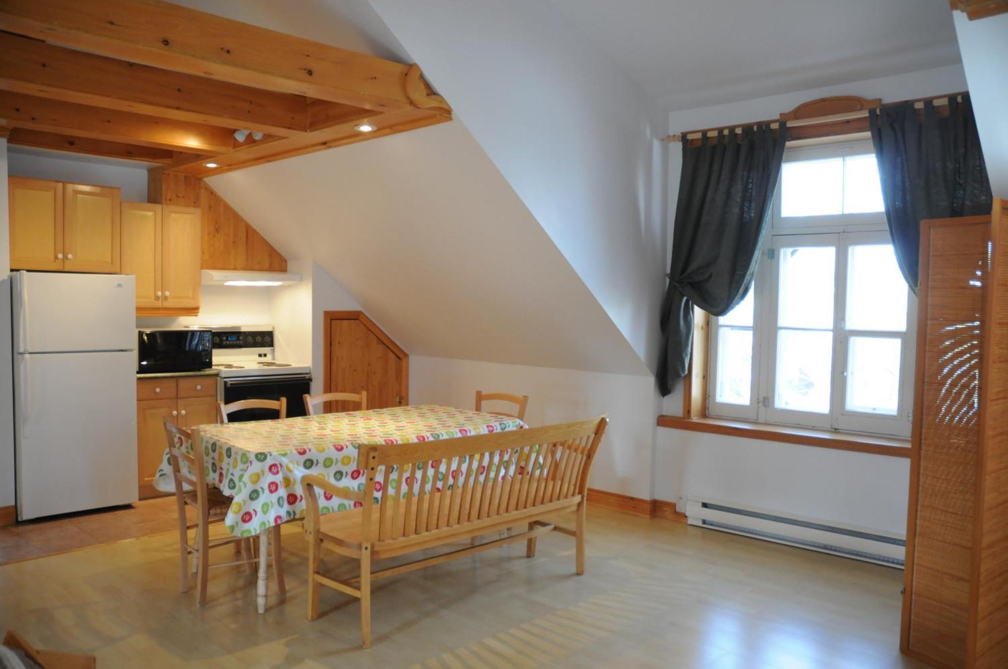 Aux Petits Oiseaux Citqo96751 Hotel Baie-Saint-Paul Eksteriør billede